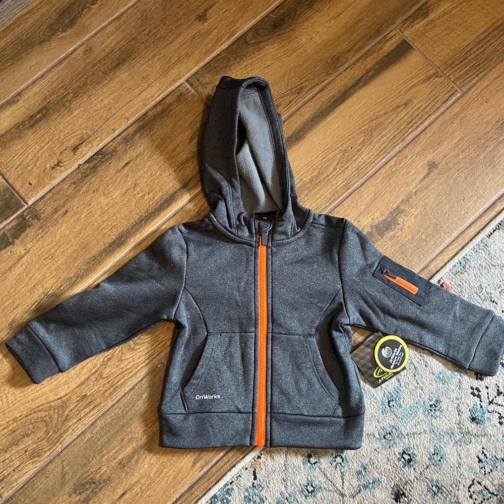 DriWorks Boys Gray Hoodie - Size 18M